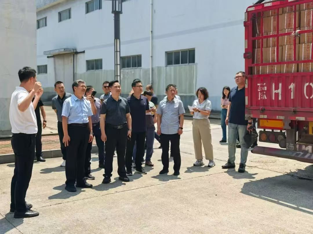 共護邊疆茶香 新疆供銷(xiāo)社調研組深入益陽(yáng)茶廠(chǎng)考察